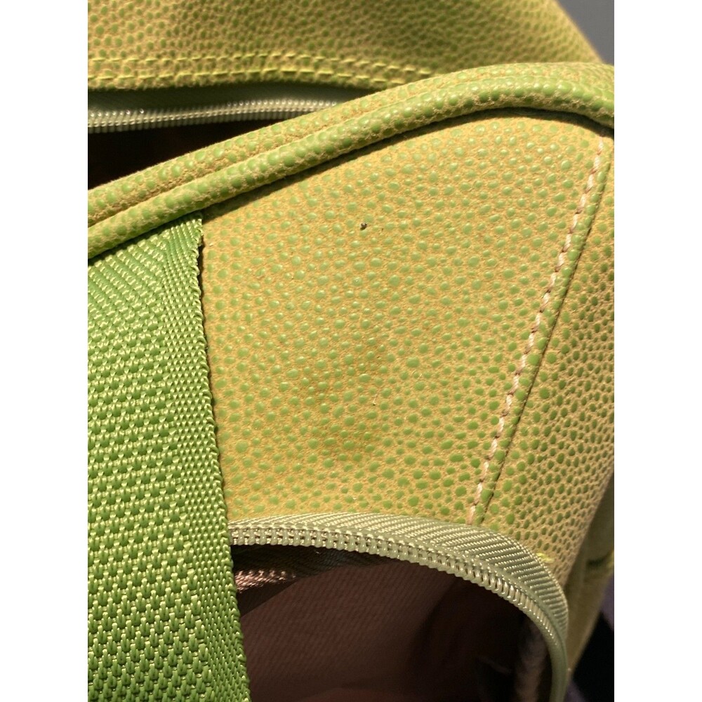 VTG International Traveler (IT) Brand Carry on Bag Green w/ Vera Bradley Strap - Picture 12 of 12